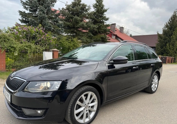 Skoda Octavia cena 35600 przebieg: 266874, rok produkcji 2013 z Śrem małe 352